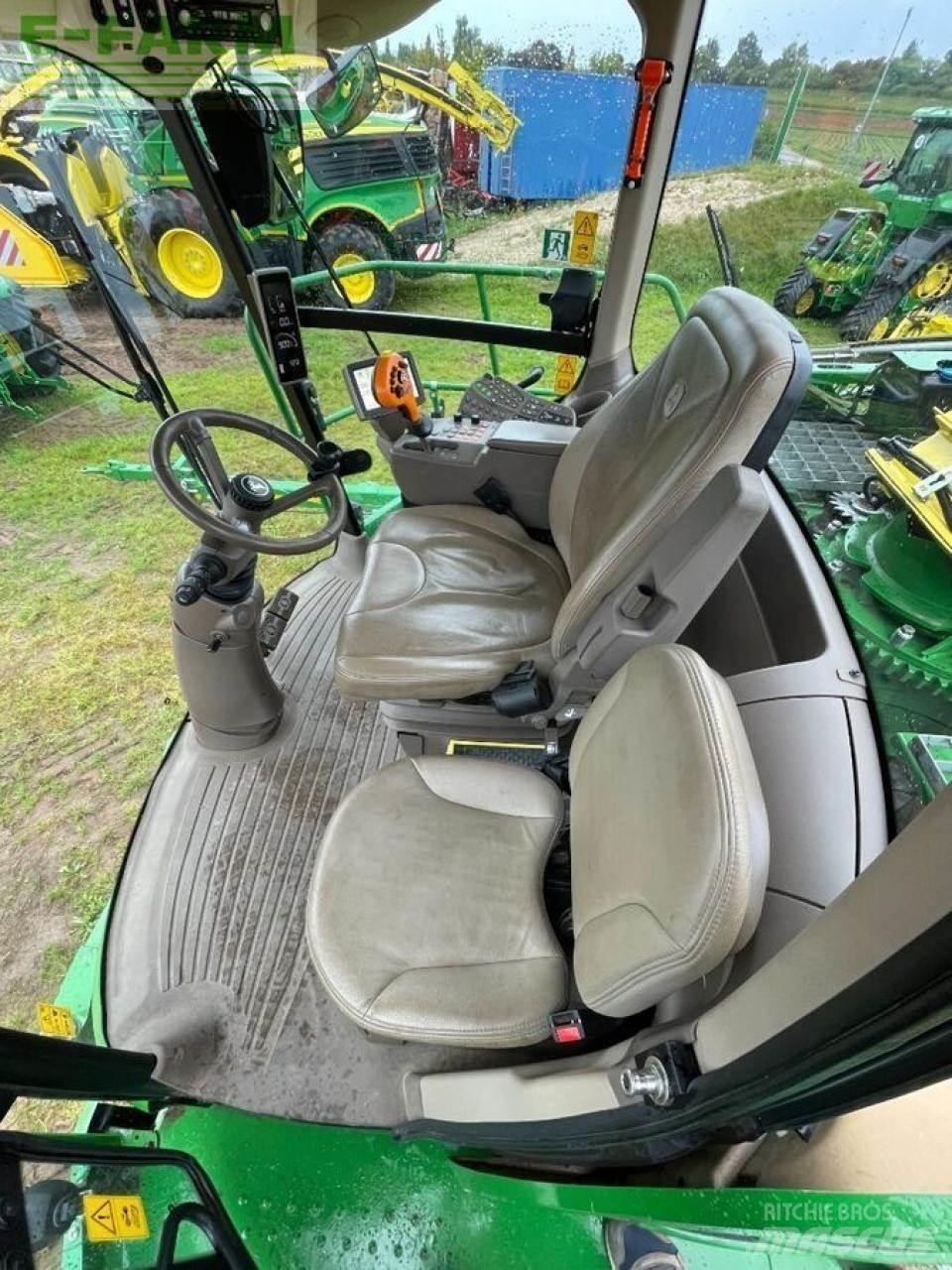 John Deere 8600 Кормозбиральні комбайни