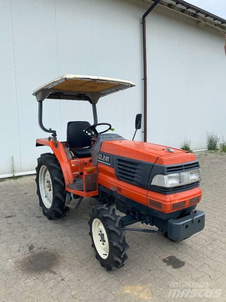 Kubota GL241 Трактори