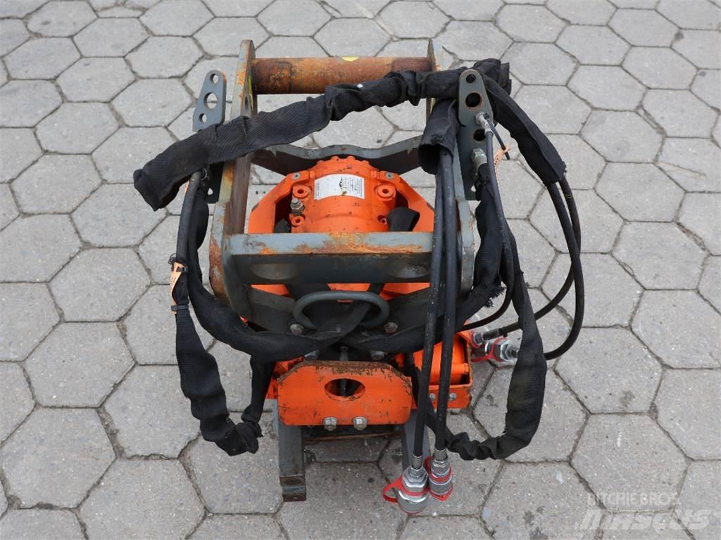  TILT ROTATOR TR07 Швидкі з`єднувачі
