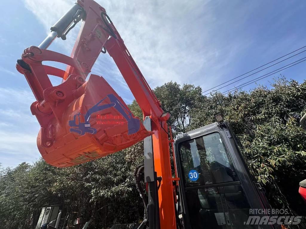 Hitachi ZX50 Міні-екскаватори < 7т