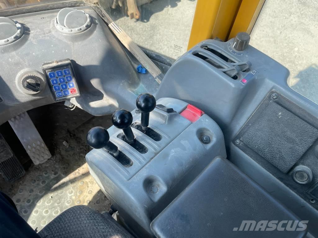 Volvo L 50 D Фронтальні навантажувачі