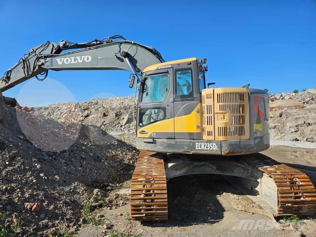 Volvo ECR 235 D Гусеничні екскаватори