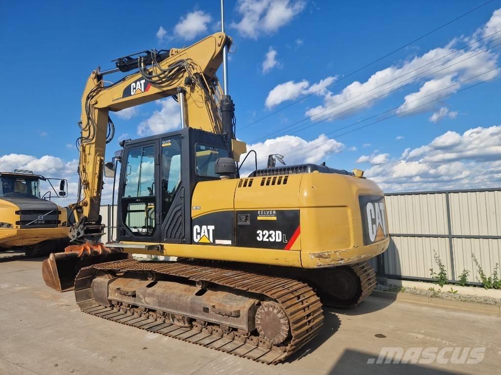 CAT 323D LRR * 2011r. * Гусеничні екскаватори