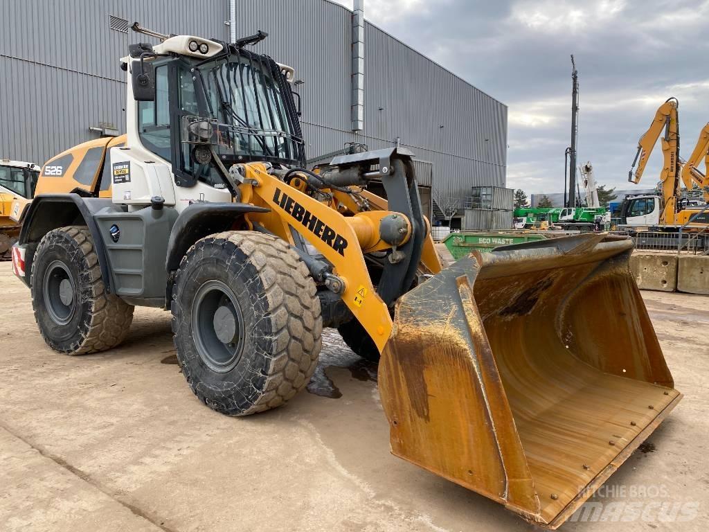 Liebherr L 526 Фронтальні навантажувачі