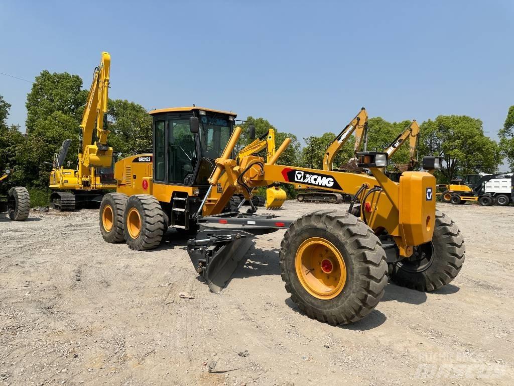 XCMG GR 215 Грейдери