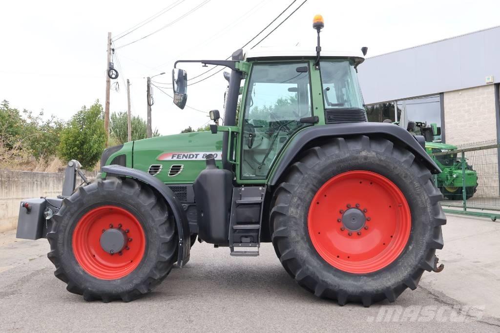 Fendt 820 Vario TMS Трактори