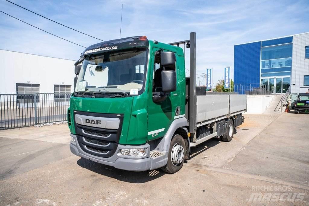 DAF LF 180 (10T.) Вантажівки-платформи/бокове розвантаження
