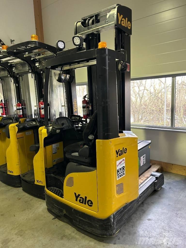 Yale MR14 Річ-трак із високим підйомом