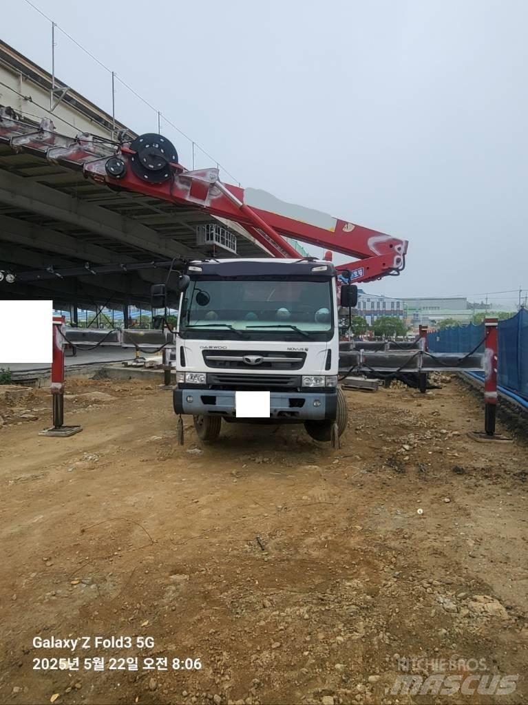 Horyong SKY4504 Автовишки на базі вантажівки