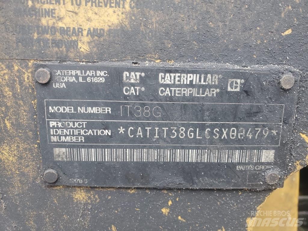 CAT IT38G Фронтальні навантажувачі