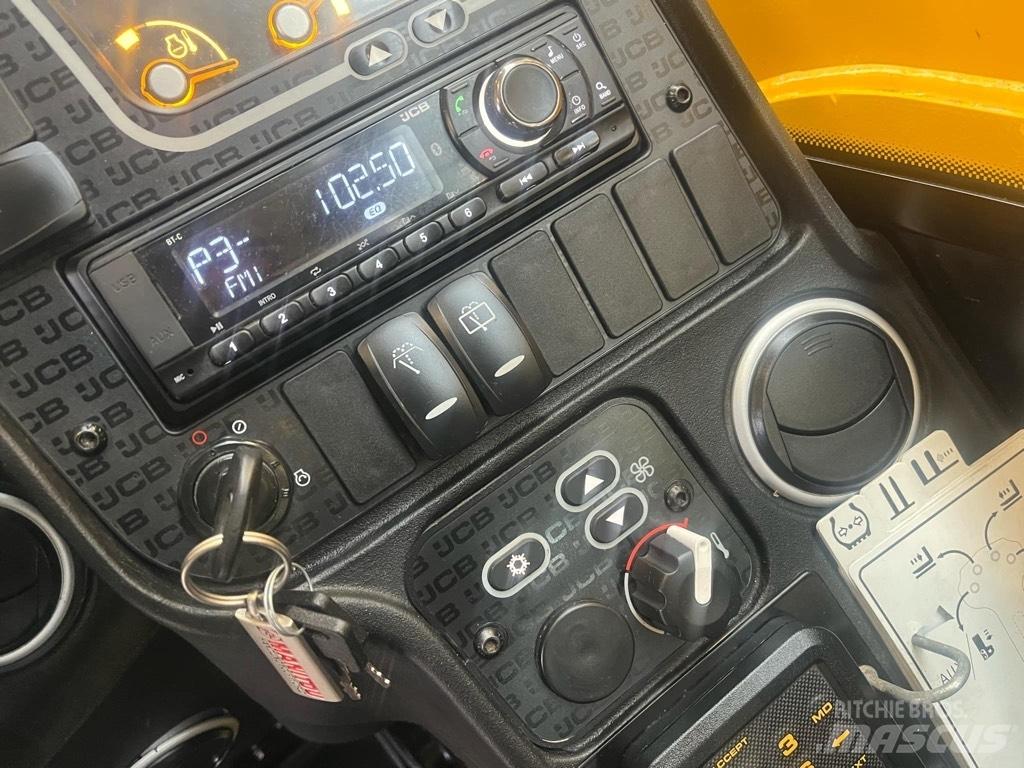 JCB 535-95 Телескопічні навантажувачі
