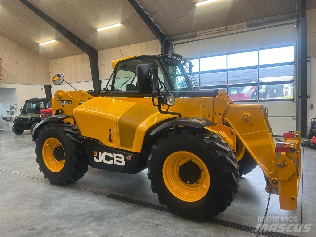 JCB 535-95 Телескопічні навантажувачі