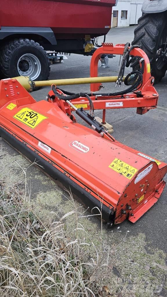 Maschio Giraffa 210 Газонні і лукові косилки