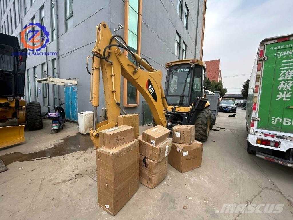 CAT 420 F Екскаватори-навантажувачі