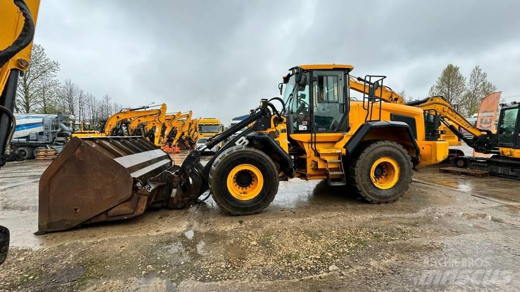 JCB 457 HT Фронтальні навантажувачі
