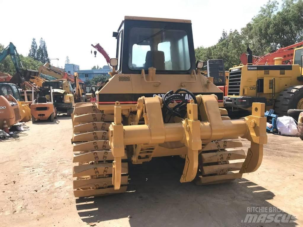 CAT D 6 G Гусеничні бульдозери