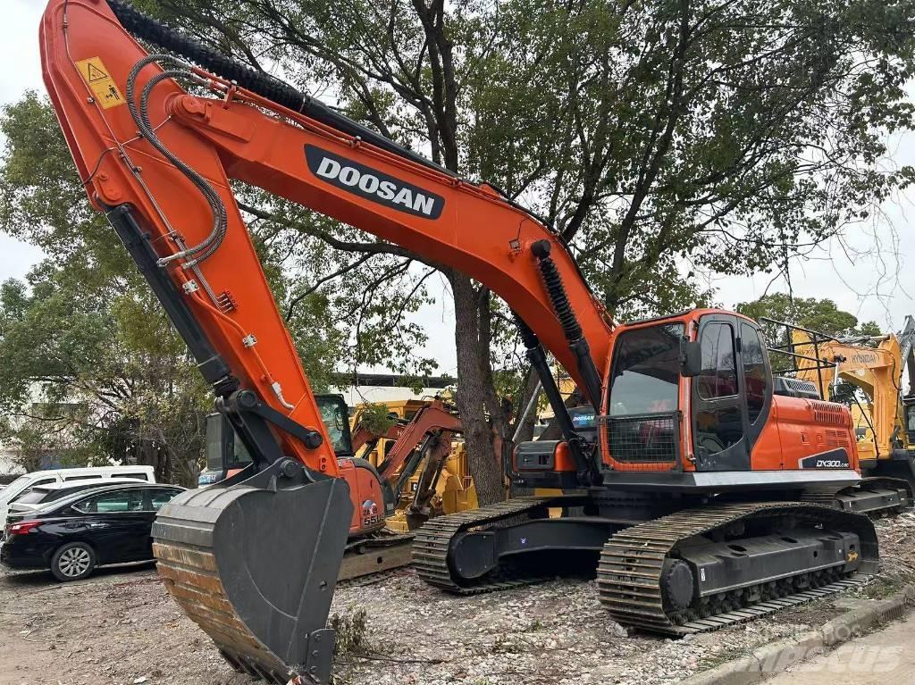 Doosan DX300LC-9c Гусеничні екскаватори