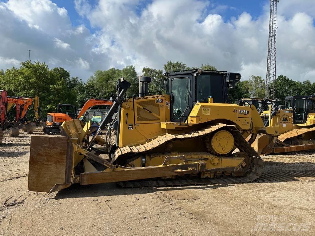 CAT D 6 XE LGP Гусеничні бульдозери