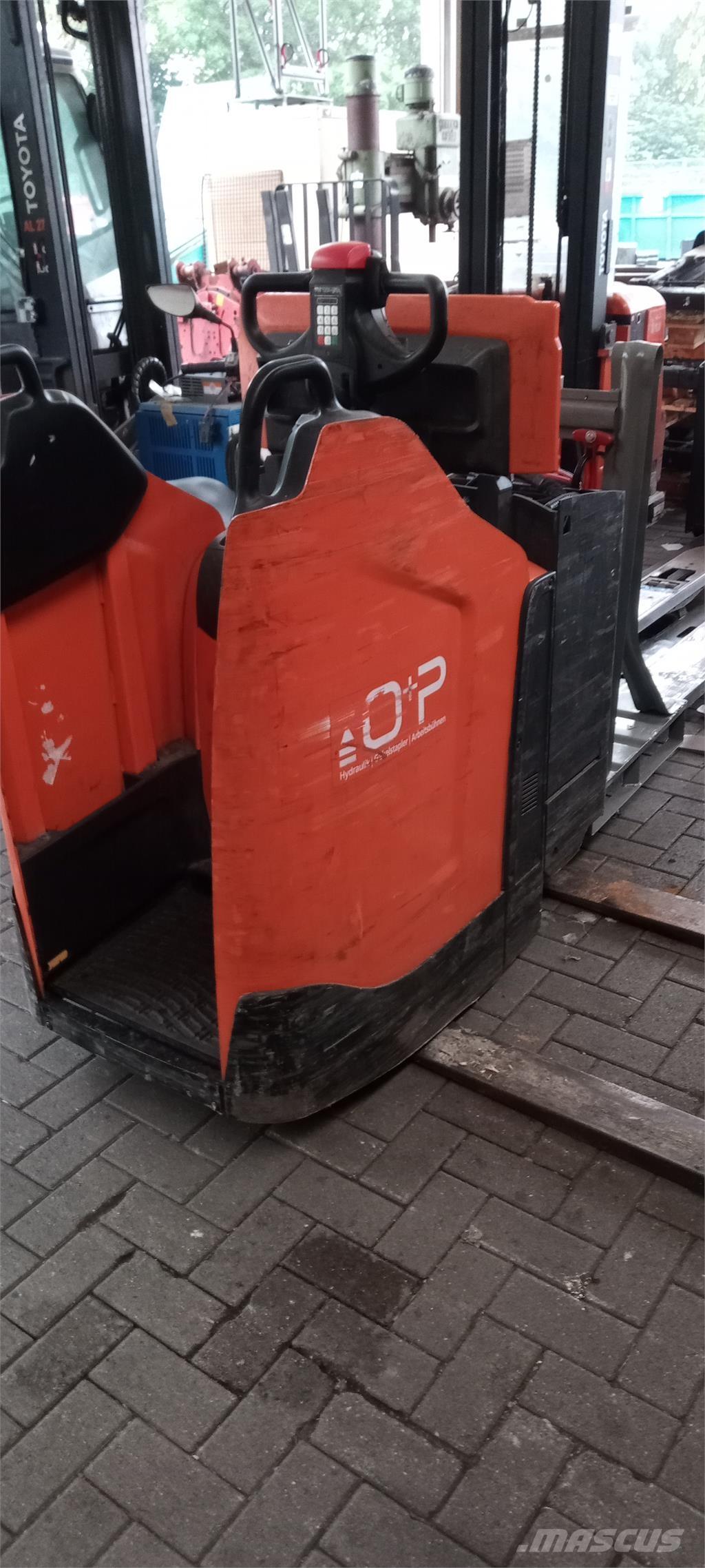 Toyota LPE 250 Ручний візок