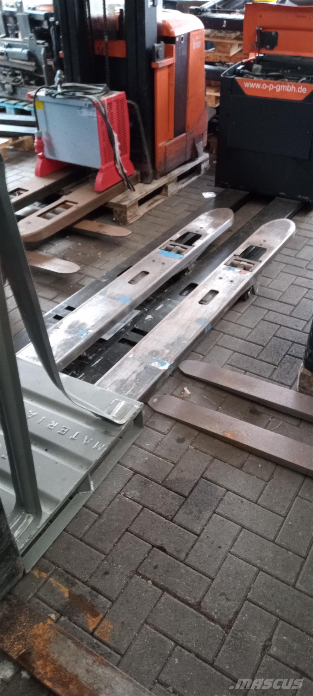 Toyota LPE 250 Ручний візок