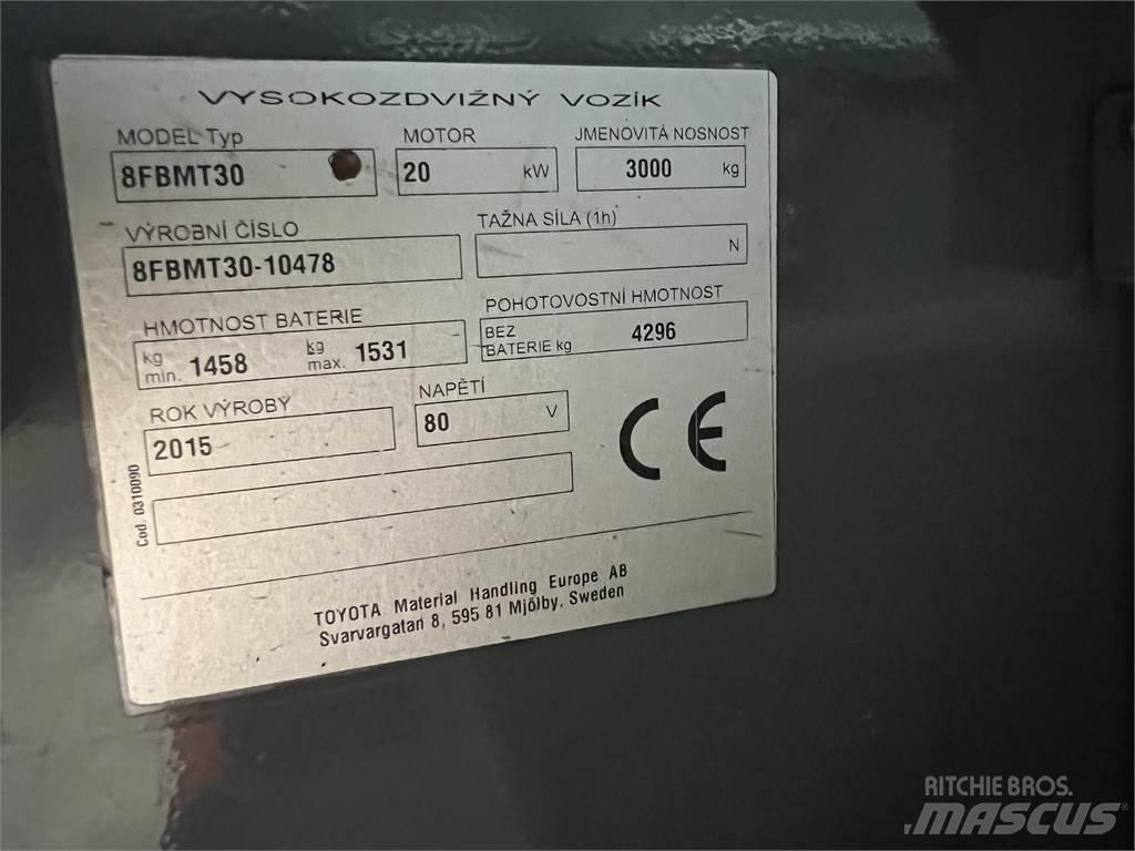 Toyota 8FBMT30 Електронавантажувачі