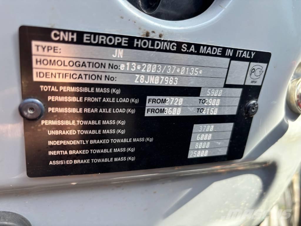 New Holland TD 5040 Трактори