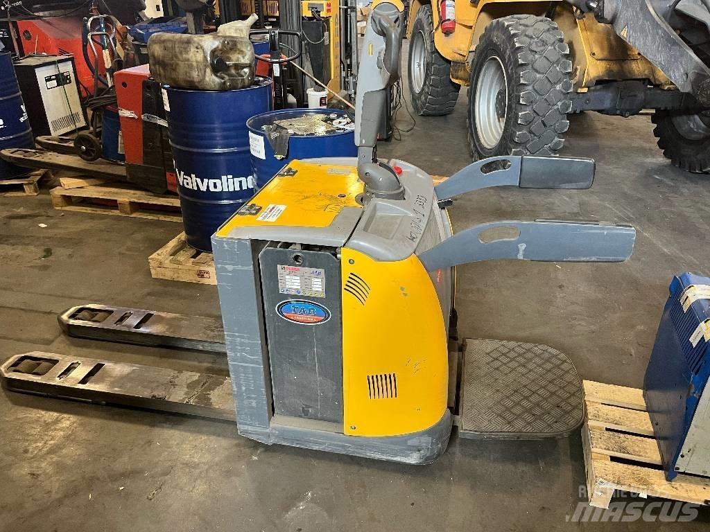 Atlet PLP89044/05 Візки для перевезення піддонів