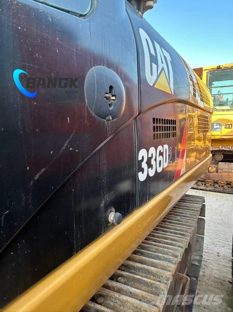 CAT 336 D2L Гусеничні екскаватори