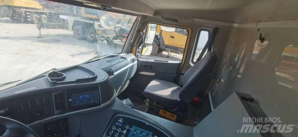 Sany SAC1300T автокрани