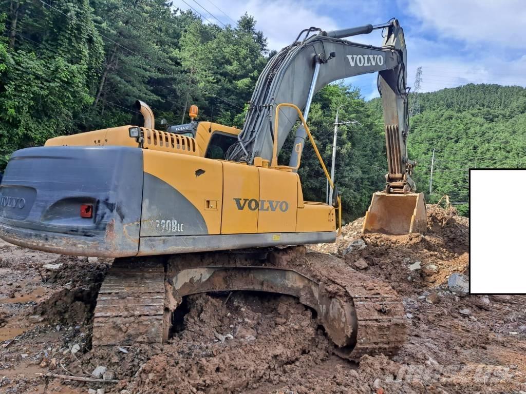Volvo EC 290 B LC Гусеничні екскаватори