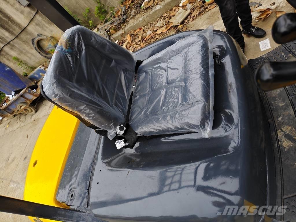 Komatsu FD30 Дизельні навантажувачі