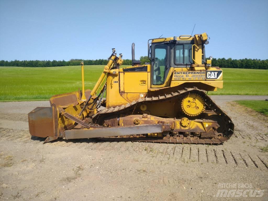 CAT D 6 T LGP Гусеничні бульдозери