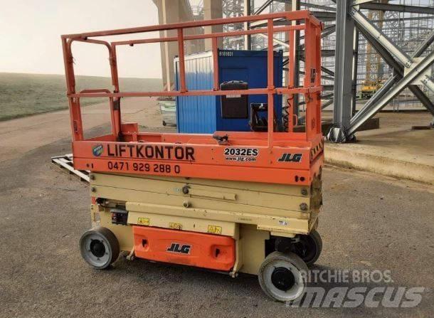 JLG 2032 ES Підйомники-ножиці