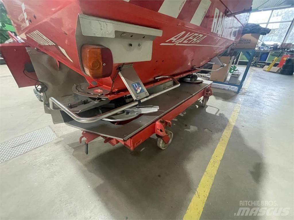 Rauch AXERA Розсіювач мінеральних добрив