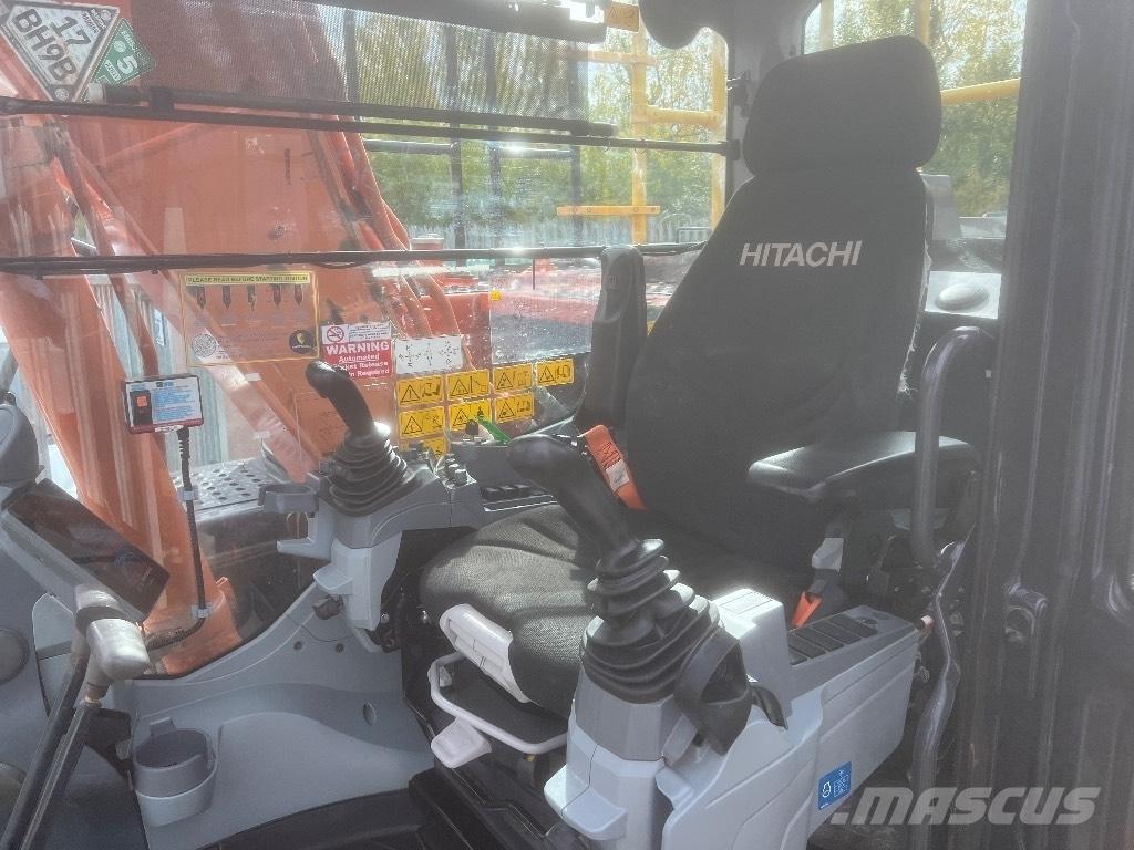 Hitachi zx130-7 Гусеничні екскаватори