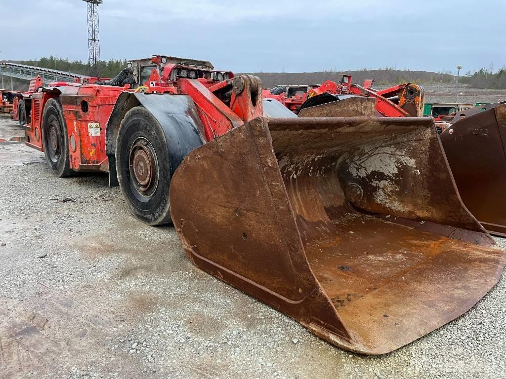 Sandvik LH 410 Підземні навантажувачі