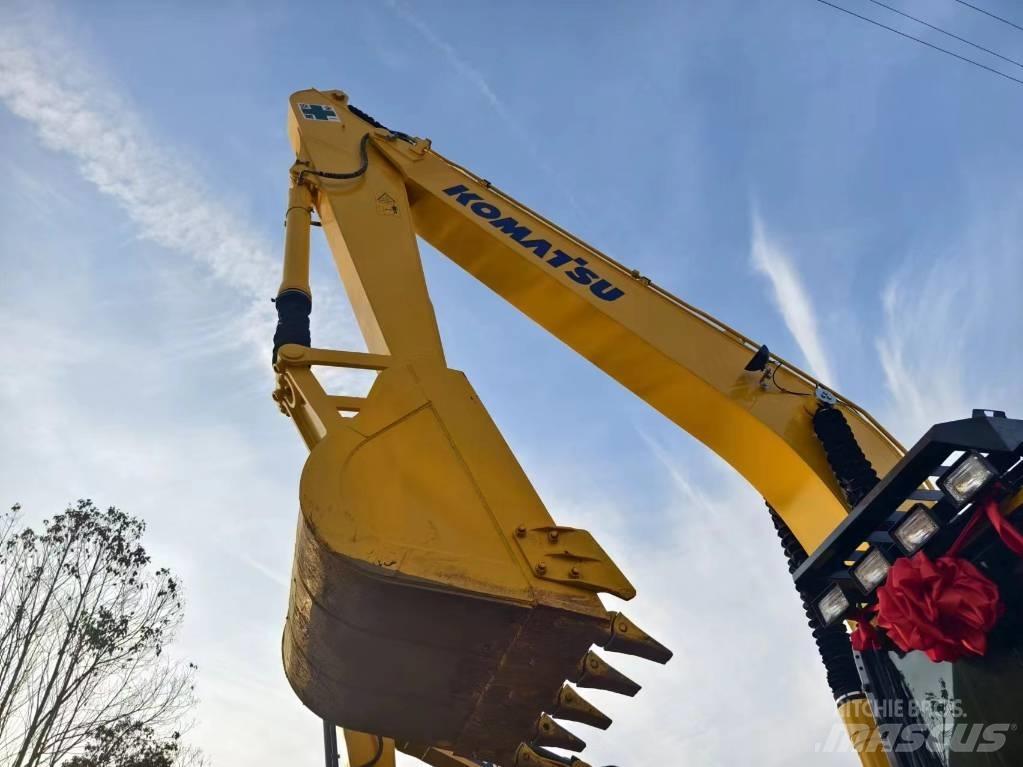 Komatsu PC240-8 Середні екскаватори 7т. - 12т.