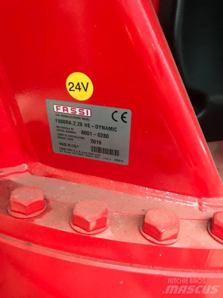Fassi F 800 RA 2.26 Крани вантажників