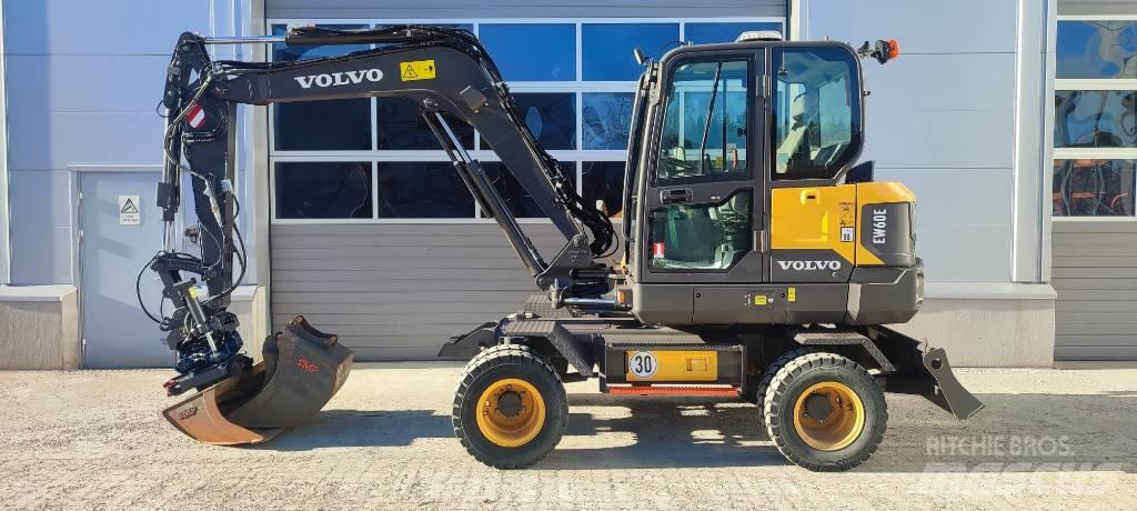 Volvo EW60E Колісні екскаватори