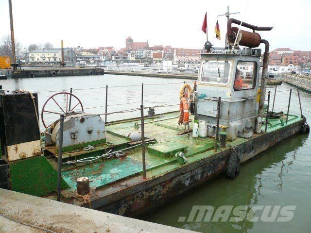  Multi-Cat Schubboot Човни / баржі