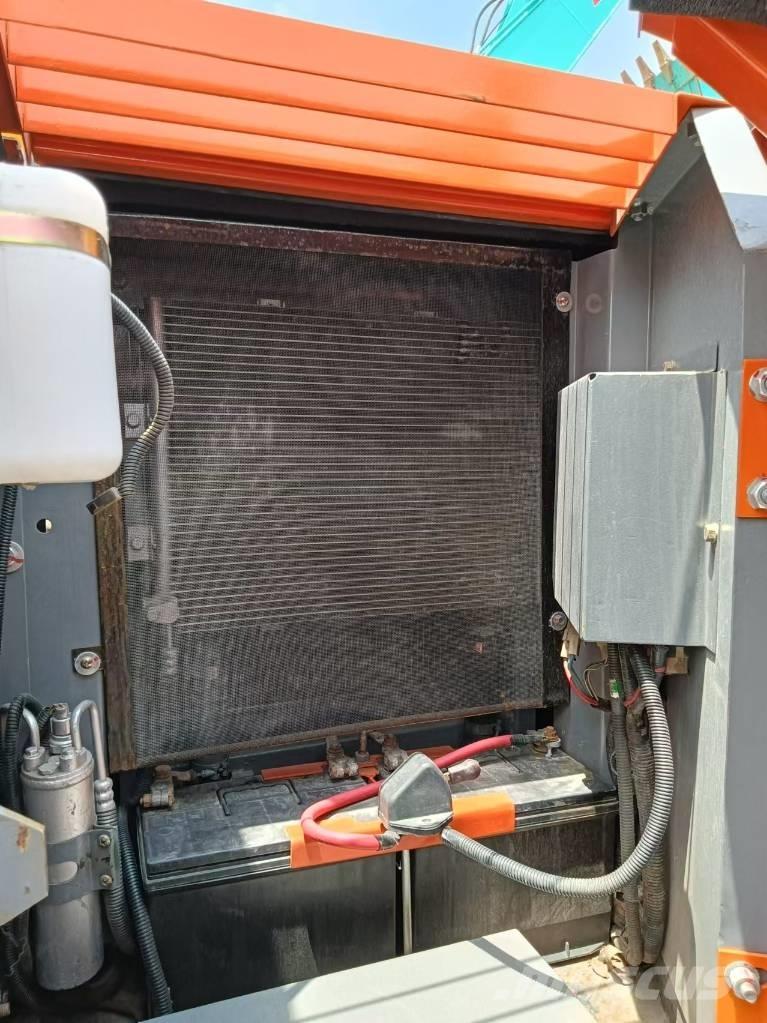 Hitachi ZX 70 Міні-екскаватори < 7т