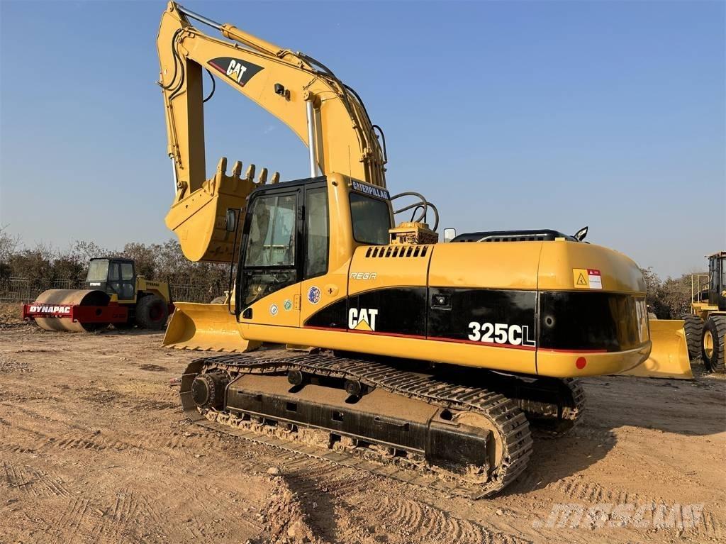 CAT 325C Гусеничні екскаватори