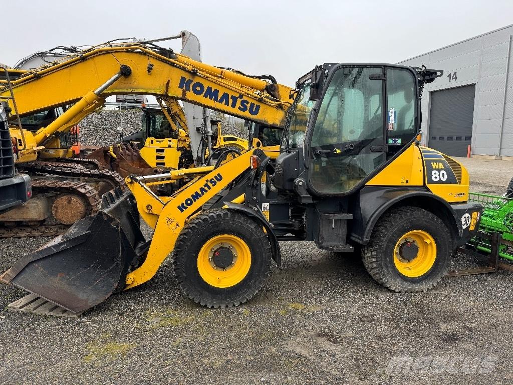 Komatsu WA 80-6 Фронтальні навантажувачі