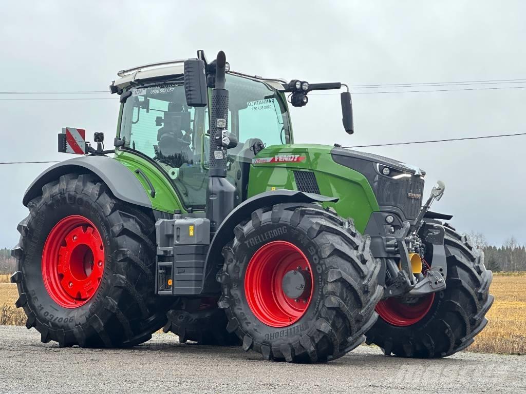 Fendt 728 Gen 7 Трактори