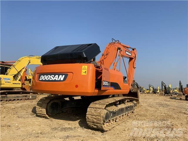 Doosan DH 300 Гусеничні екскаватори