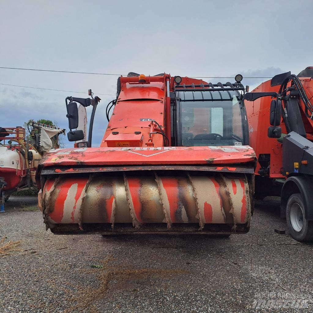 Kuhn SPW 27 Завантажувачі змішувальних машин