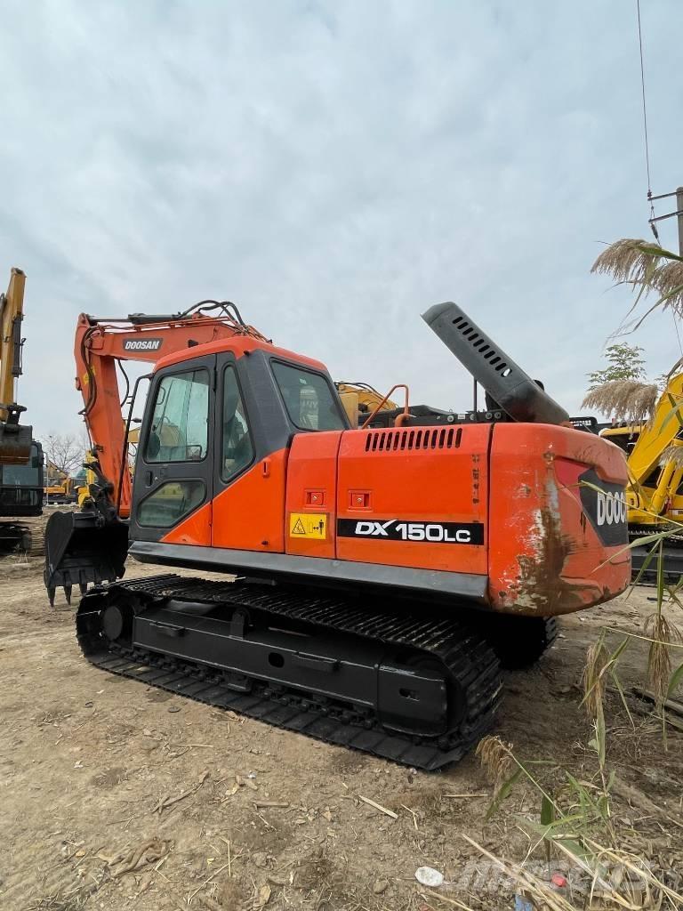 Doosan dx150 Гусеничні екскаватори
