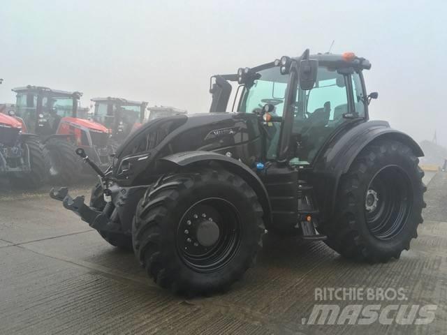 Valtra T234A Трактори