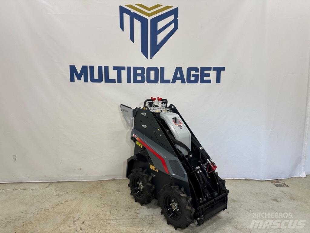Sherpa Z30 Багатофункціональне обладнання для вантажних і землекопальних робіт
