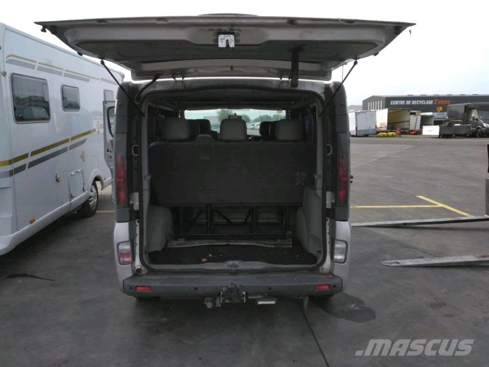 Opel Vivaro 1 Мікроавтобуси